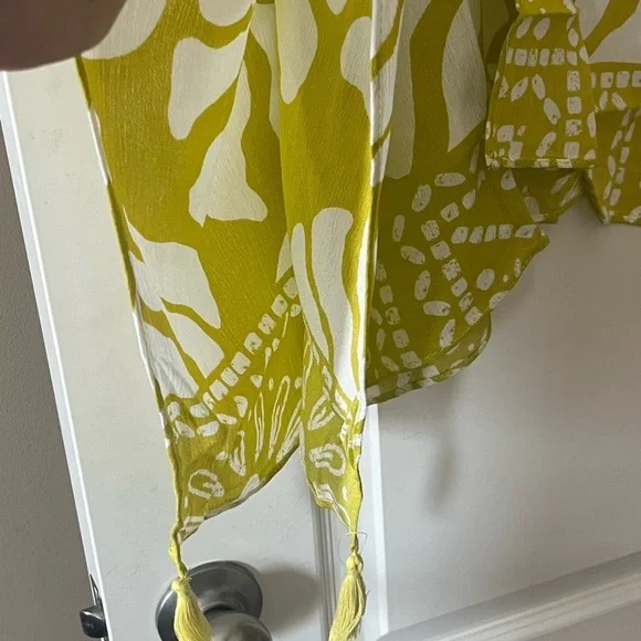 Vince Camuto Citron Floral Kimono Top Ruana, Open Wrap OSFM - Picture 15 of 16